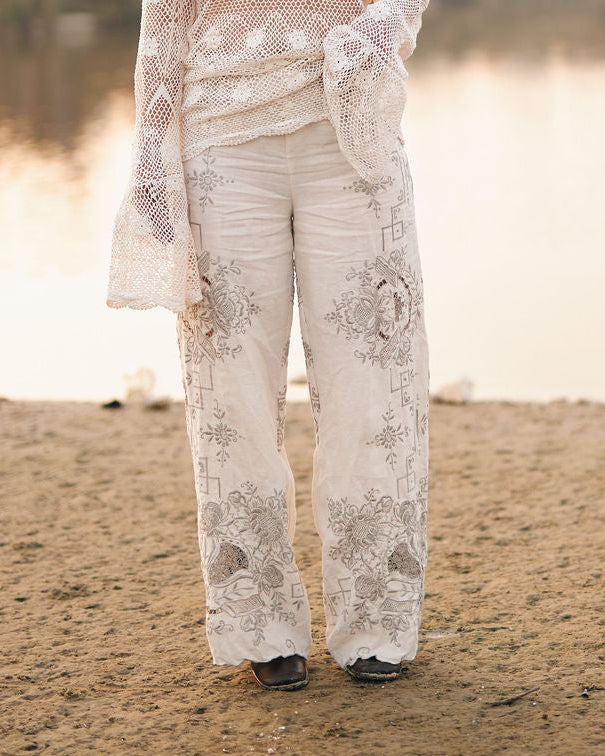 Sandscript Pants