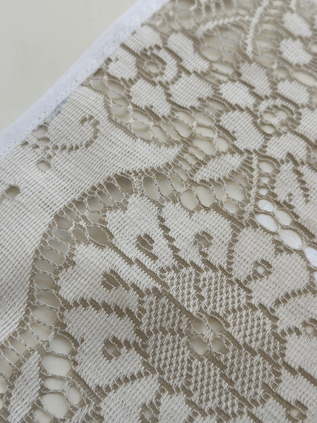 Lace Tie